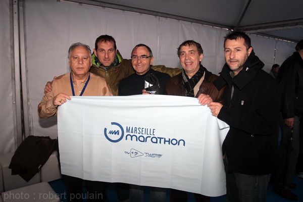 5img_2356_societe_t_wipe_sport_serviette__marathon_2013.jpg