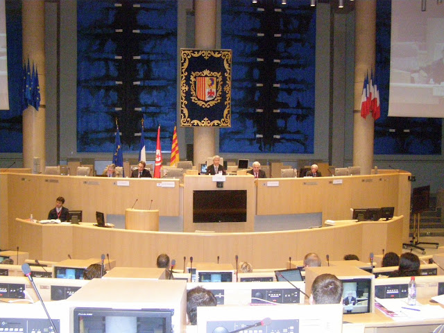 Les 4èmes Rencontres internationales du Rosé, qui se tiennent dans l'hémicycle de l'Hôtel de Région à Marseille, ont permis de faire le point sur les caractéristiques des grands marchés mondiaux. (Photo S.P.)