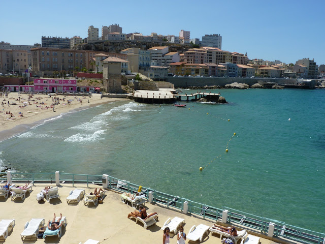 Après plusieurs jours d'interdiction, la baignade est à nouveau autorisée aux Catalans (PHOTO P.M-C.)