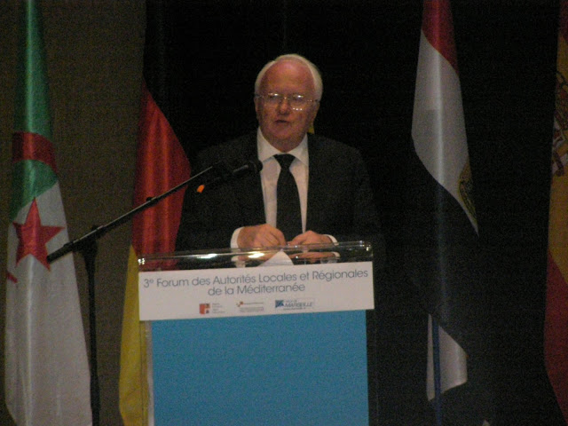 Michel Vauzelle estime que "Pierre Mauroy mérite une infinie gratitude de tous les progressistes en France et dans le monde". (Photo Serge PAYRAU)