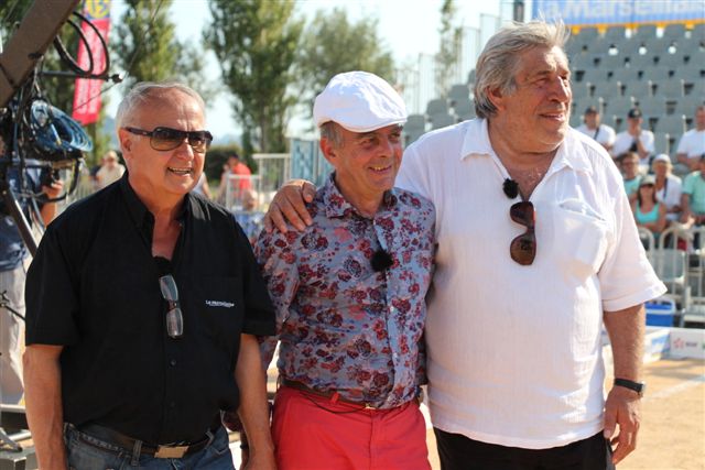 Roland Villalonga, Jean-Jacques Gilliard et Jean-Pierre Castaldi , les finalistes malheureux de l'édition 2013 du Trophée des artistes (PHOTO PHILIPPE MAILLÉ)