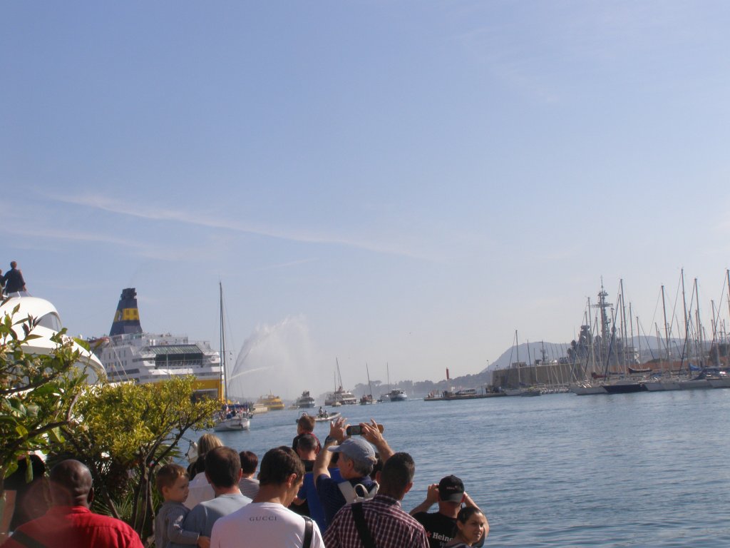 La Méditerranée dévoile une partie de ses secrets jusqu'au 29 septembre sur les bords de la rade. (Photo S.P.)