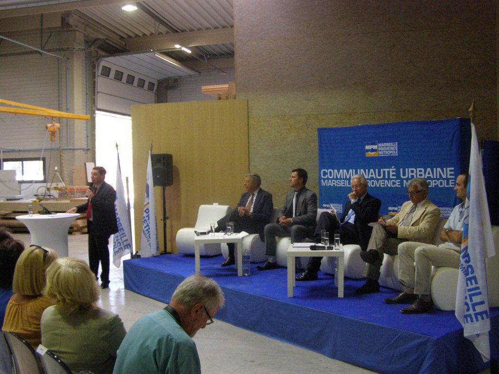 La table ronde inaugurale a réuni les principaux acteurs de la zone. (Photos S.P.)