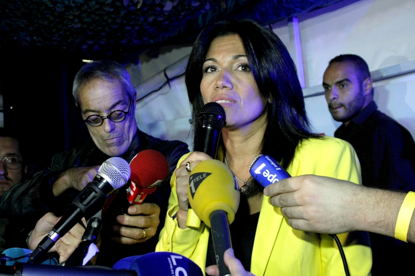 Samia Ghali devant ses militants et sympathisants (Photo D.R.)