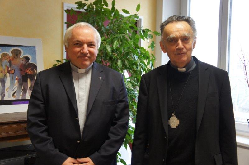 Le Père Jean-Marc Aveline et Mgr Pontier archevêque de Marseille