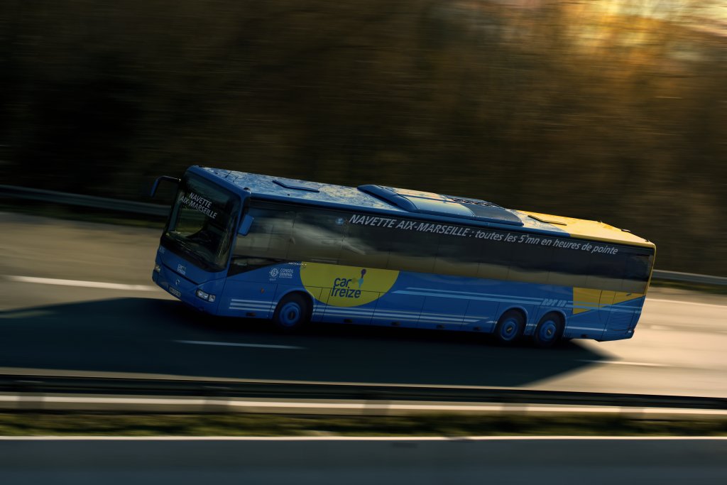 La navette Aix-Marseille "vedette" du réseau affiche une fréquentation de 2,4 millions de voyageurs par an (Photo Gilles Lougassi)