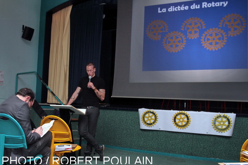 Frédérick Bousquet a lu, ce samedi, la Dictée du Rotary (Photo Robert Poulain)