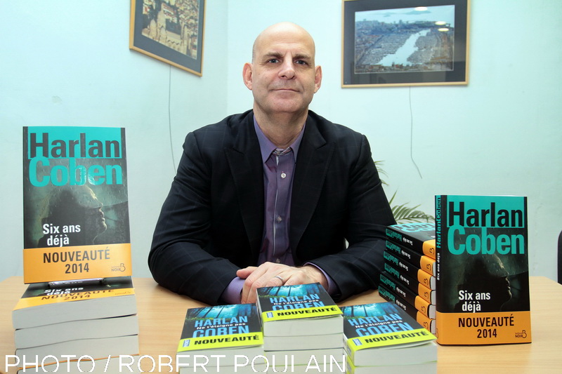 Harlan Coben, le maître du suspens, était ce mercredi à la librairie Maupetit à Marseille pour présenter son dernier polar " Six ans déjà"