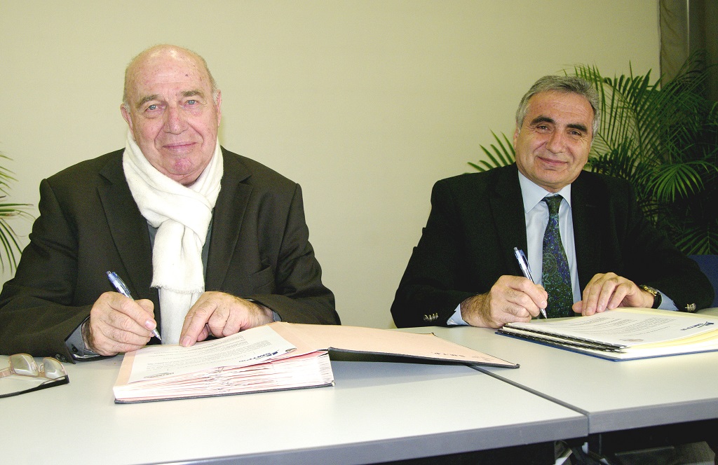 Jean Bianciotto Président du SMTP et Yves Ghiron, président du CFA Régional Travaux Publics Paca ont signé une Convention de partenariat (Photo D.R.)