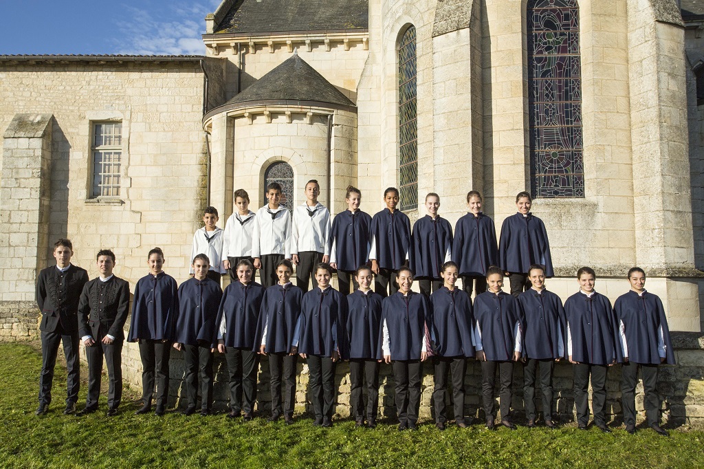 Avec à leur tête leur directeur Samuel Coquard, les jeunes choristes de la Maîtrise des Bouches-du-Rhône donneront Bach le 1er juin (Photo Jean Philippe Garabedian)