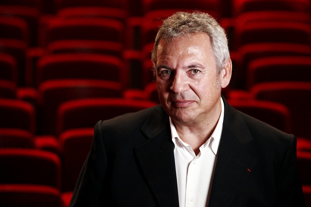 Dominique Bluzet a de la suite dans les idées et des idées bien en place. Cap sur la métropole à la barre de "ses" trois théâtres. (Photo Caroline Doutre).