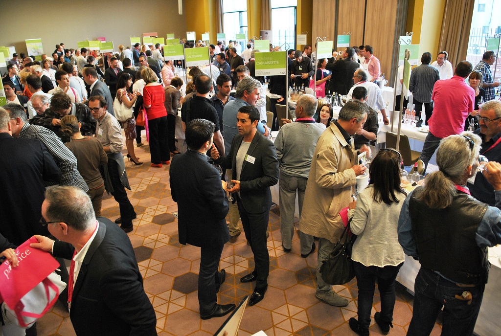 La présentation du millésime 2013 des Coteaux d’Aix-en-Provence a été fréquentée par près de 200 professionnels du vin (Photo D.R.)