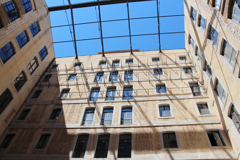 Les Docks Marseille (Photo Philippe Maillé)