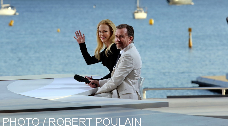 Nicole Kidman et Tim Roth sont venus sur le plateau du grand journal de Canal+ pour présenter le film d'Olivier Dahan "Grace de Monaco"