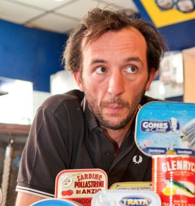 Fabien Rugi, le poissonnier en chef de la Boîte à Sardine (Photo D.R.)