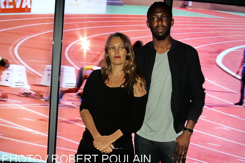 Karole Rocher la fiancée de Franklin dans "Fastlife" et Thomas Ngijol son mari dans la vie