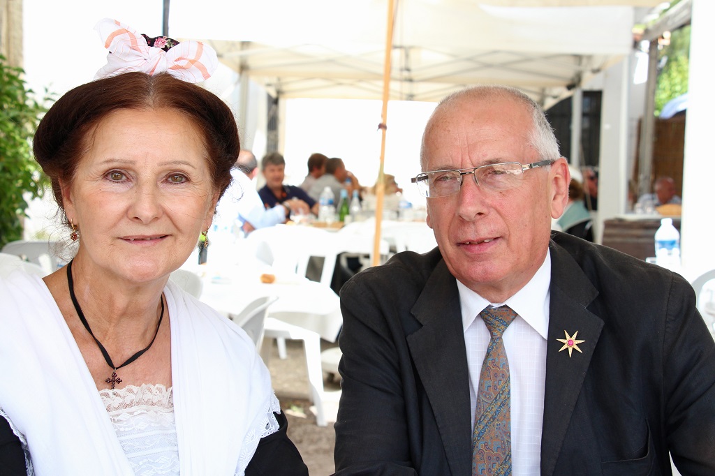 Michèle Ricard, fille de Paul Ricard et le Capoulié du Félibrige, Jacques Mouttet (Photo Philippe Maillé)