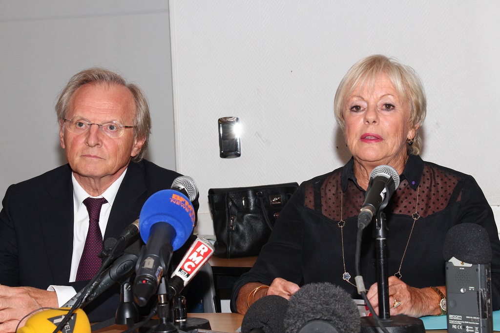 Jean-Claude Gondard et Danièle Casanova ont présenté ce jeudi des solutions provisoires pour la mise en place des rythmes scolaires (Photo Philippe Maillé)