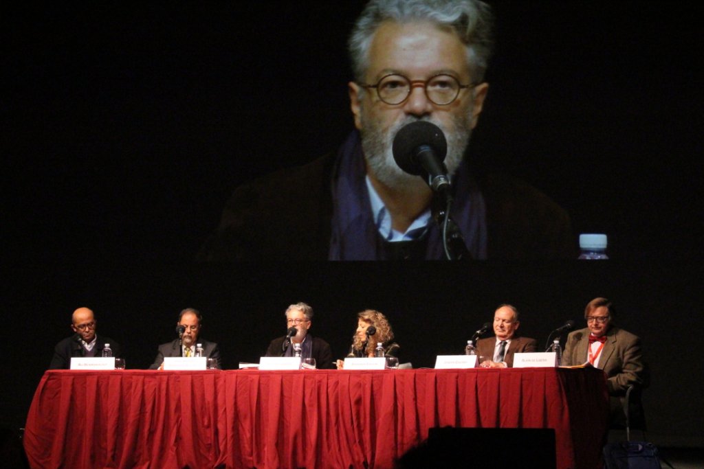 Les Rencontre d'Averroès 2013 sur Penser la Méditerranée au XXIe siècle avec la dernière intervention de Thierry Fabre (Photo Philippe Maillé)