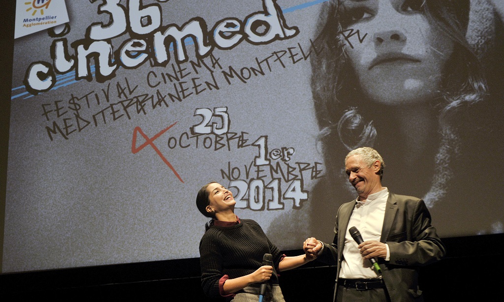 L'actrice Leïla Bekhti et Jean-Louis Bourgeot, directeur de CINEMED sur la scène du Festival (Photo D.R.)