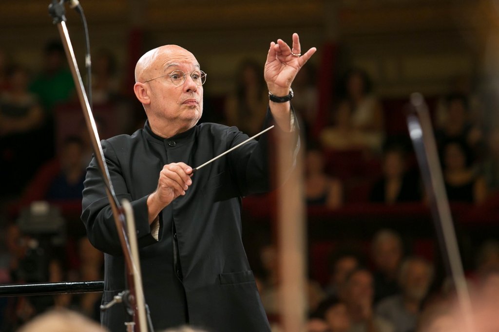 Une dernière à la tête de l’Orchestre Français des Jeunes au Grand Théâtre de Provence pour Dennis Russell Davies (Photo DR.)