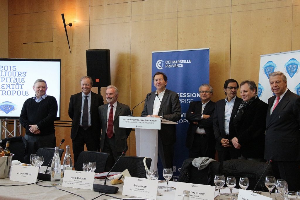 le président de la CCIMP, jacques Pfister, entouré de ces vice-présidents lors des voeux à la presse au sein du Palais de la Bourse (Photo Philippe Maillé)