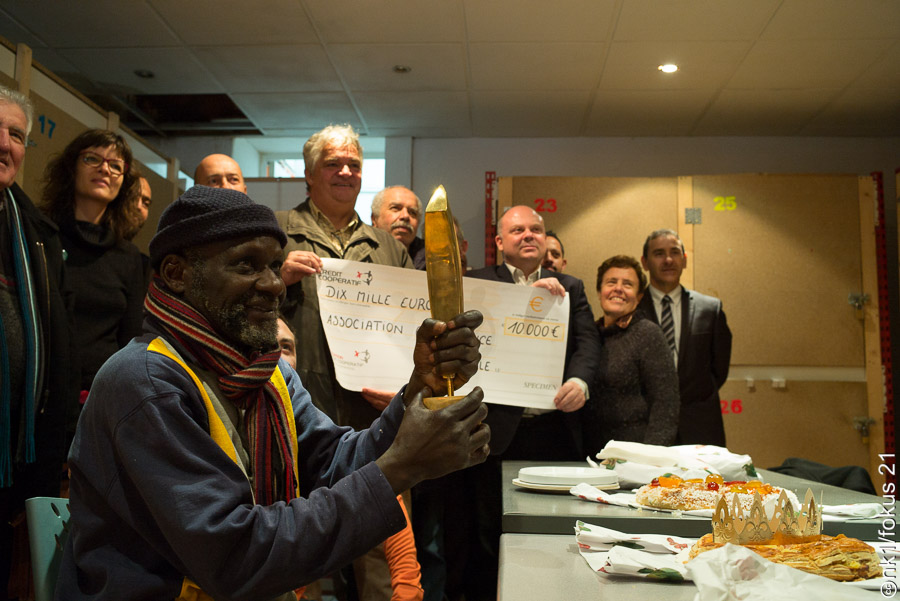 Remise du chèque de la Fondation Crédit coopératif au sein de l'association Esp'errance (Photo D.R.)