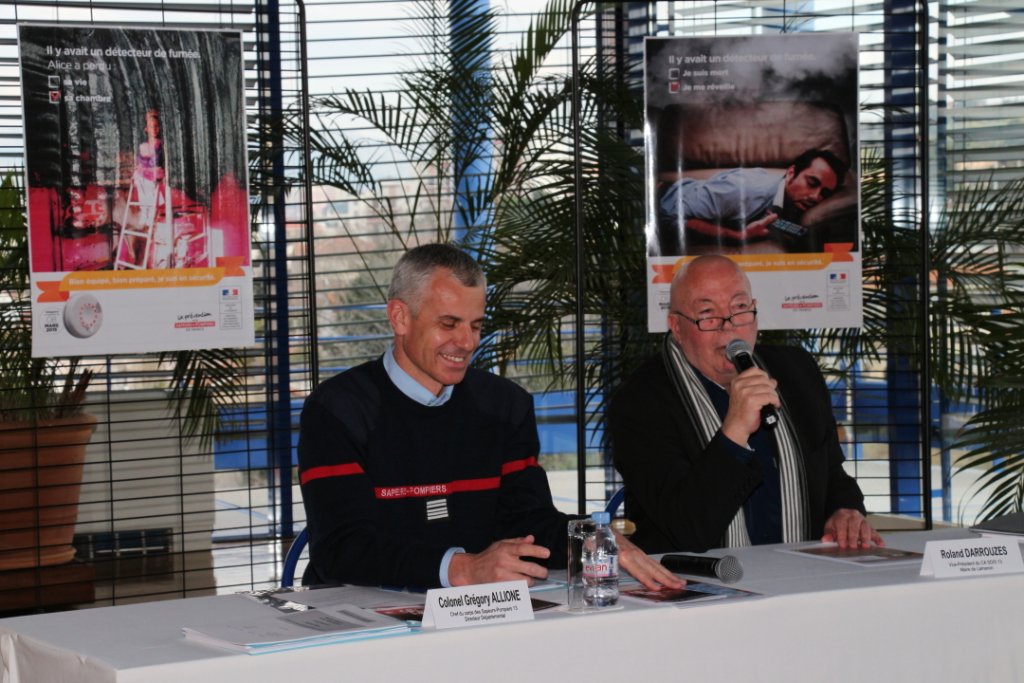 Le colonel Grégory Allione et Roland Darrouzes, vice-président du CA du SDIS13 (Photo Philippe Maillé)