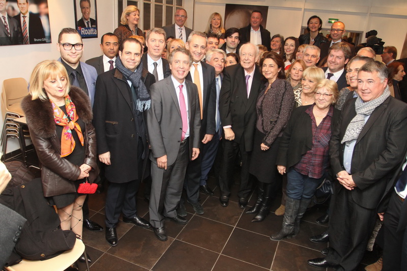 L'ensemble des candidats UMP-UDI aux élections départementales (Photo Robert Poulain)