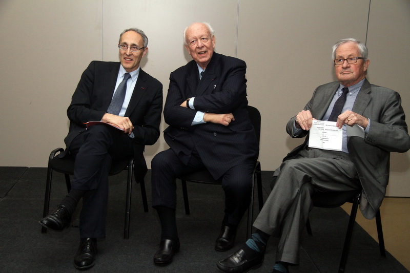 Bernard Bigot, Directeur général d'Iter Organization, Jean-Claude Gaudin, maire de Marseille et Bernard Morel, vice-président de la région Provence-Alpes-côte d'Azur ont ouvert ce mercredi soir l’édition 2015 de l’Iter Business Forum (Photo Robert Poulain)