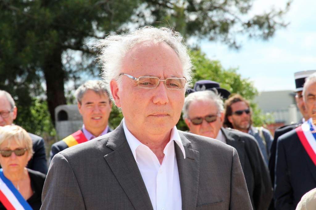 Alain Chouraqui, directeur de recherche au CNRS et Président de Fondation du Camp des Milles-Mémoire et Éducation a dirigé l'ouvrage "Pour résister à l’engrenage des extrémismes, des racismes et de l’antisémitisme" (Photo Philippe Maillé)