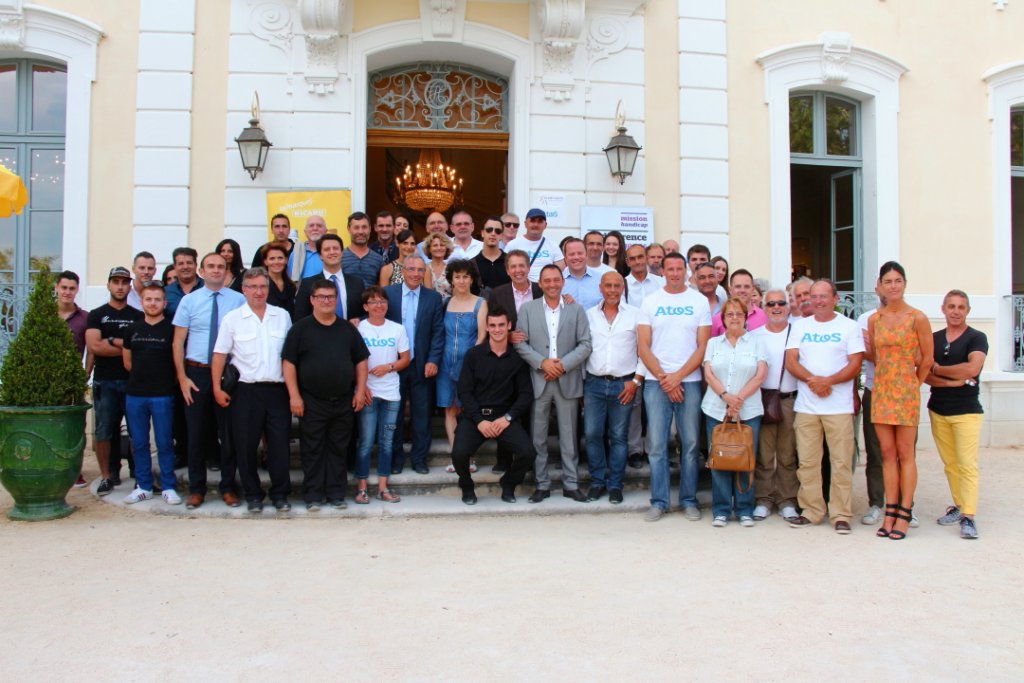 L'association "Sportez-vous bien" avec ses partenaires publics et privés a présenté la 24e édition de "Voile en tête" au Château Ricard à Marseille (Photo Philippe Maillé)