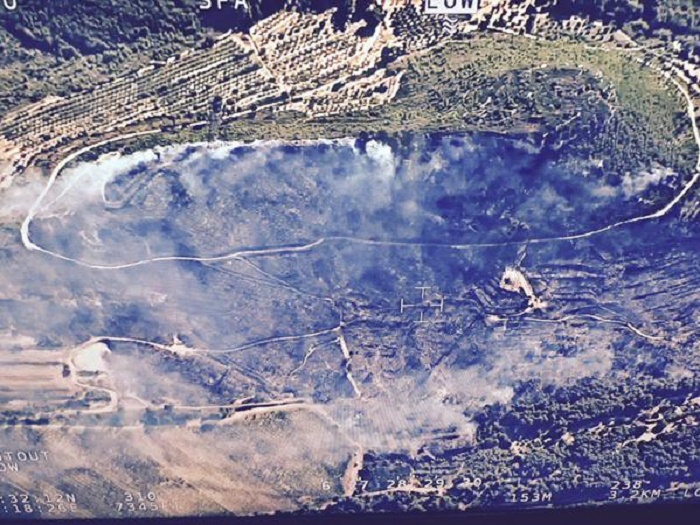 Vue aérienne du feu de Velaux fournie par l'avion d'aérosurveillance du #SDIS13