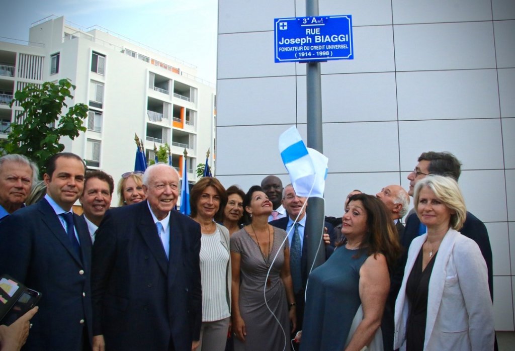 Inauguration de la rue Joseph Biaggi par le maire de Marseille, Jean-Claude gaudin, en présence de deux de ses enfants Solange et Pierre-Louis Biaggi (Photo Didier Dropy)