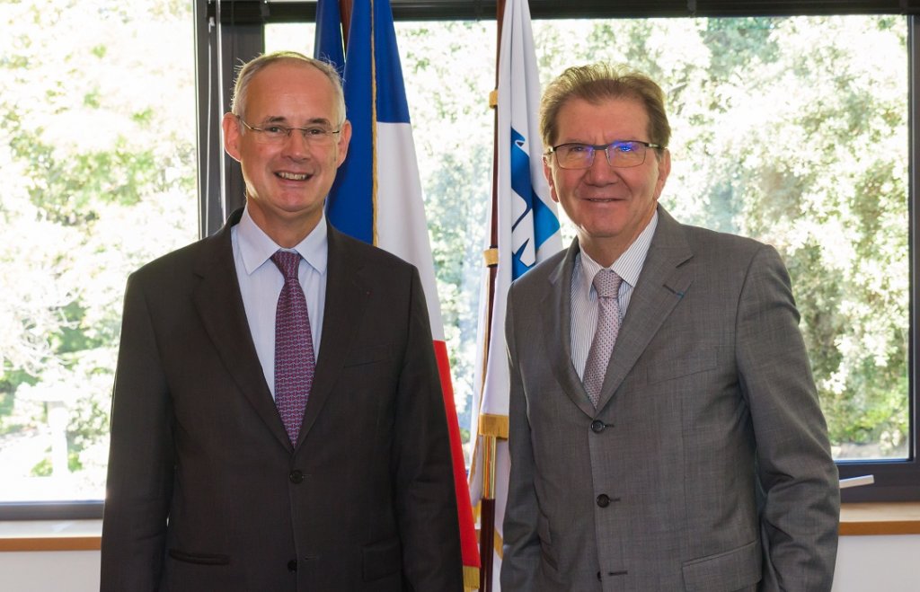 Le préfet Stéphane Bouillon et le président Guy Teissier (Photo D.R.)