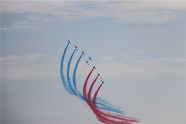 La Patrouille de France a fait vibrer le ciel marseillais ce 15 août (PHoto Philippe Maillé)