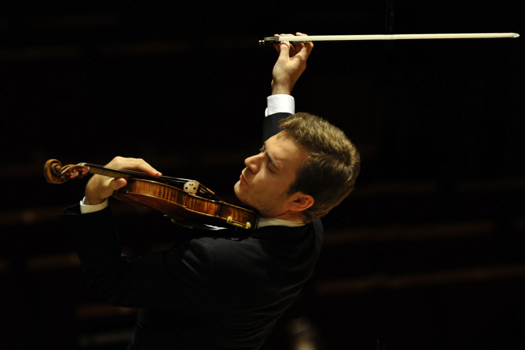 Renaud Capuçon, directeur artistique efficace pour le Festival de Pâques, violoniste « hors catégorie » à la scène… (Photo D.R.)