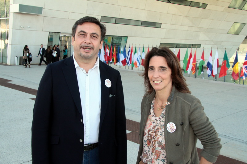 Jean-Marc Coppola (PCF) et Sophie Camard (EELV) têtes de liste de Région-Coopérative (Photo Robert Poulain)