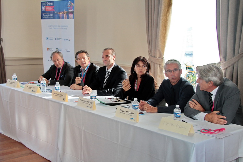 Les différents intervenants du Top Cruise 2015 (Photo Robert Poulain)