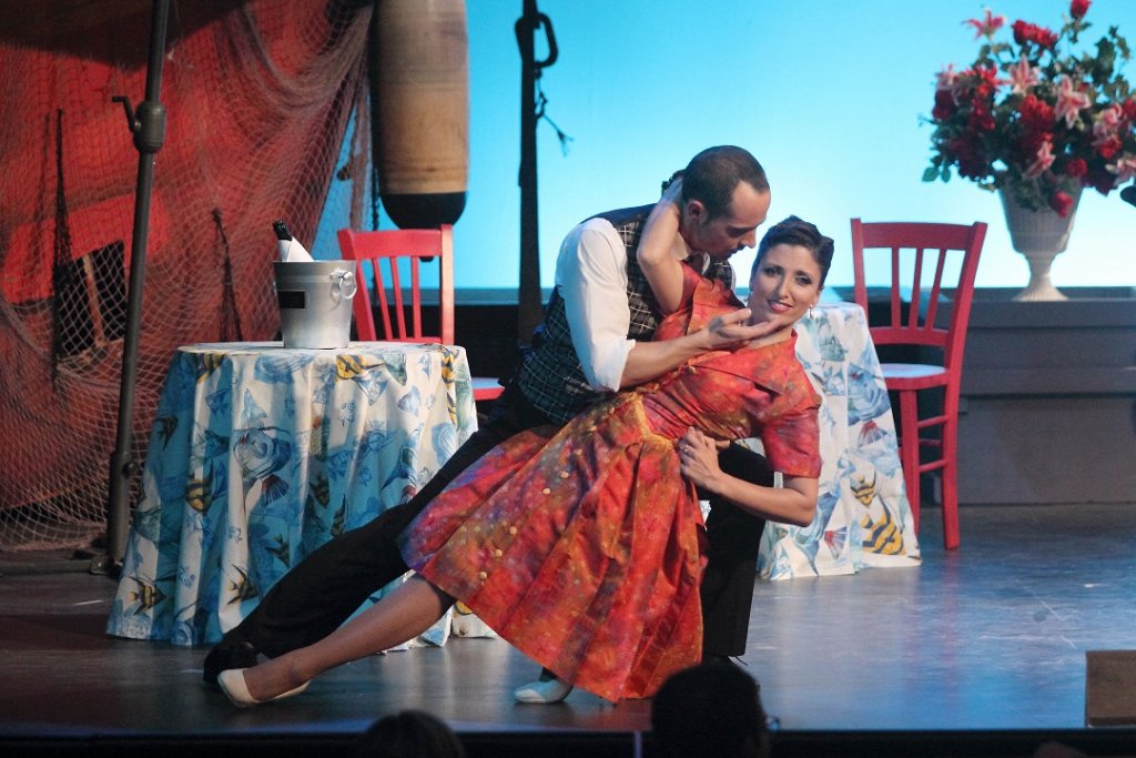 Le plus beau de tous les tangos du monde pour Caroline Géa, Francine et Grégory Juppin, Toinet (Photo Christian Dresse)