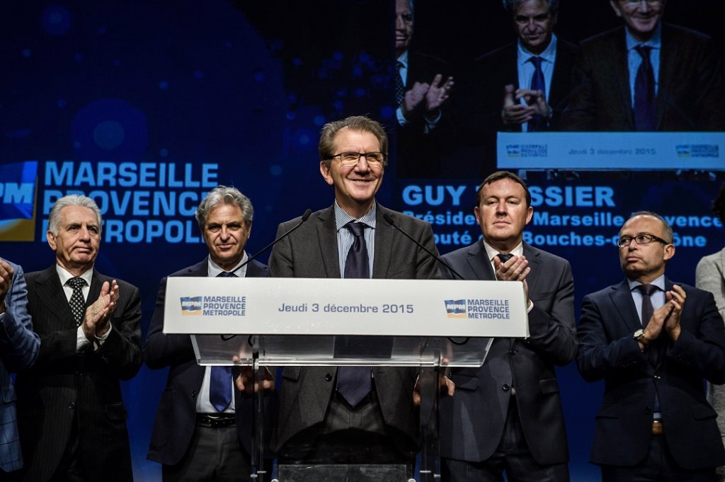 Guy Teissier lors de la remise des médailles d’or du travail ce jeudi 3 décembre au Dock des Suds a annoncé sa candidature à la présidence du futur Conseil de la métropole Aix Marseille Provence (Crédit Photo: François Moura)