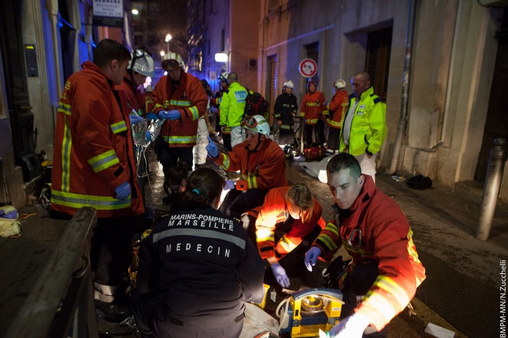 Un lourd bilan : 2 femmes décédées sont à déplorer, ainsi que 2 blessés dont un grave (Crédit photo : BMPM/ SM Zucchelli)