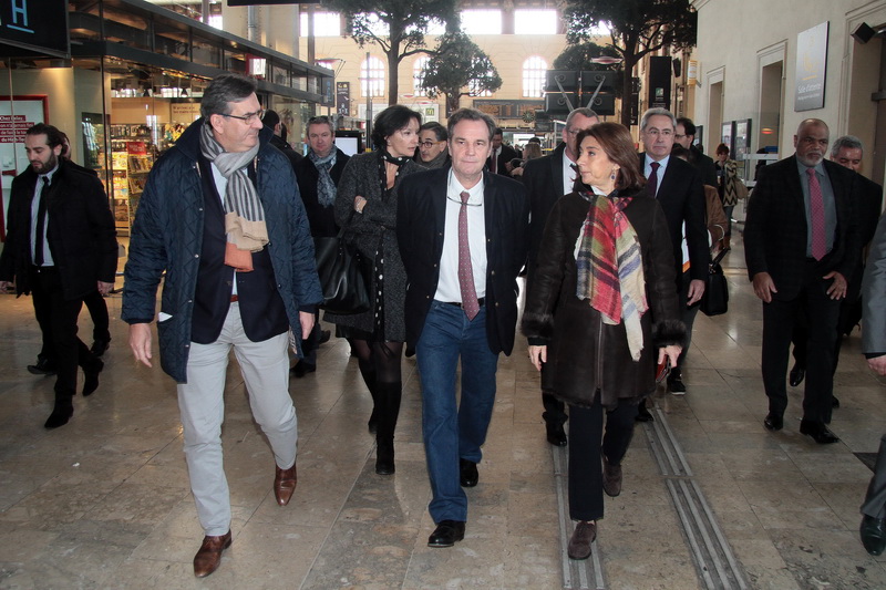 Les collectivités territoriales unies pour faire pression sur la SNCF (Photo Robert Poulain)