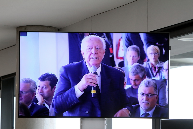 Jean-Claude Gaudin élu président de la métropole Aix-Marseille-Provence (photo Robert Poulain)