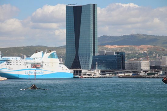 La célèbre tour à Marseille de la CMA CGM (Photo Philippe Maillé)