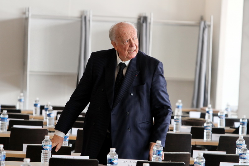 Jean-Claude Gaudin, président de la métropole AMP vient d'attribuer leur délégation aux 20 vice-présidents et aux 8 autres membres du Bureau élus (Photo Robert Poulain)