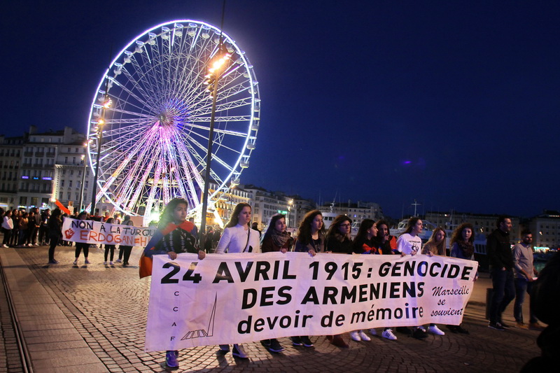 Marseille: 101 ans du Génocide arménien... (Photo Robert Poulain)