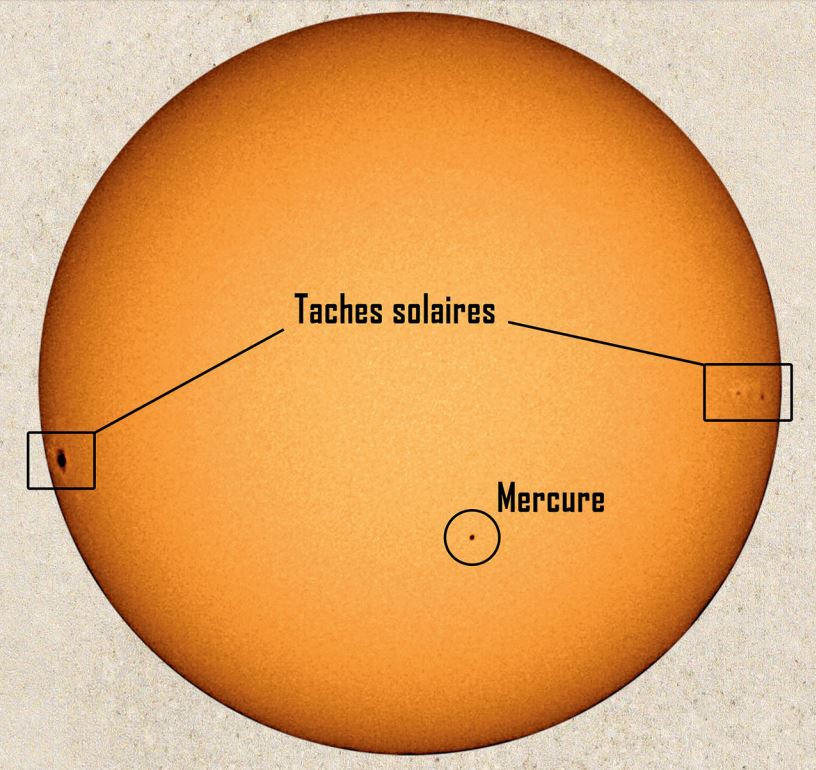 Mercure apparaît comme un tout petit point sur le disque solaire - Diamètre de Mercure: 4880 KM, diamètre du Soleil : 1 400 000 KM ! Crédit photo : IMCCE (Institut de Mécanique Céleste et Calcul des Ephémérides)