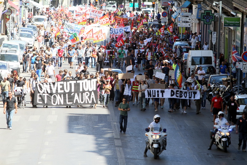 Une nouvelle fois les opposants à la Loi travail ont battu le pavé à Marseille (Photo Robert Poulain)