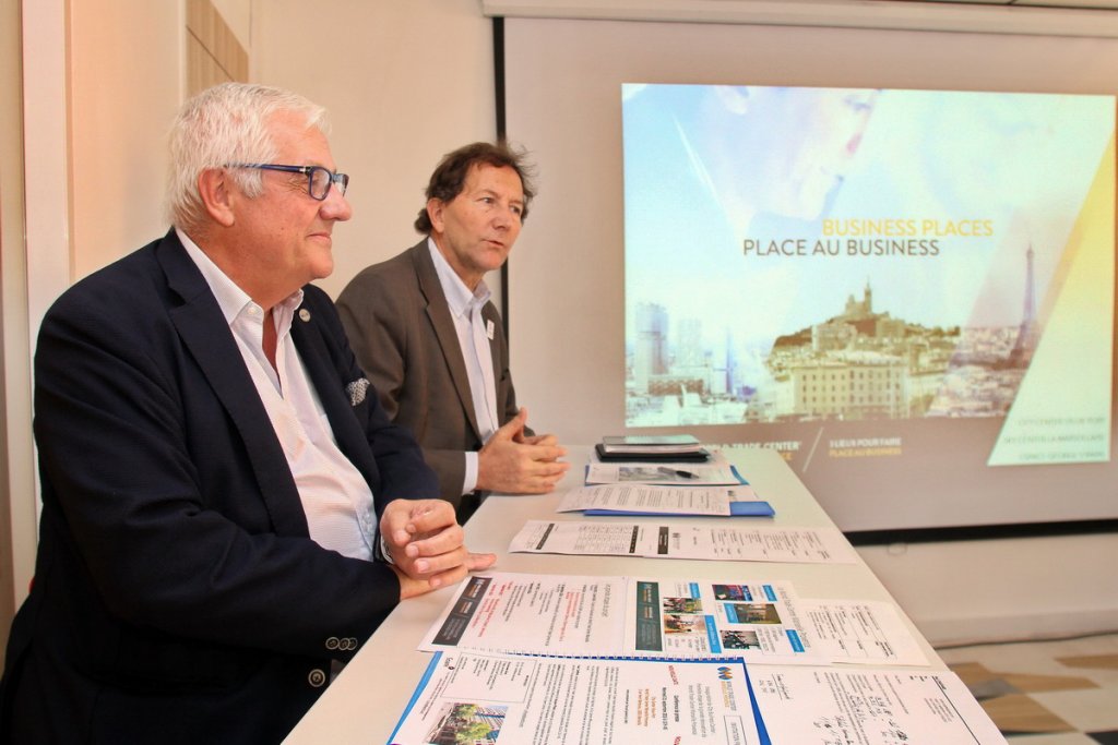 Paul Chaffard, président du WTC et Jacques Pfister, président de la CCI Marseille-Provence (Photo Robert Poulain)